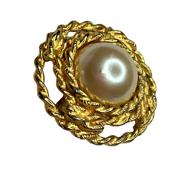 Vintage gold with pearl earrings - Picture 3 of 6